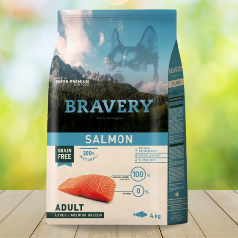 Bravery Salmón perro adulto 4kg